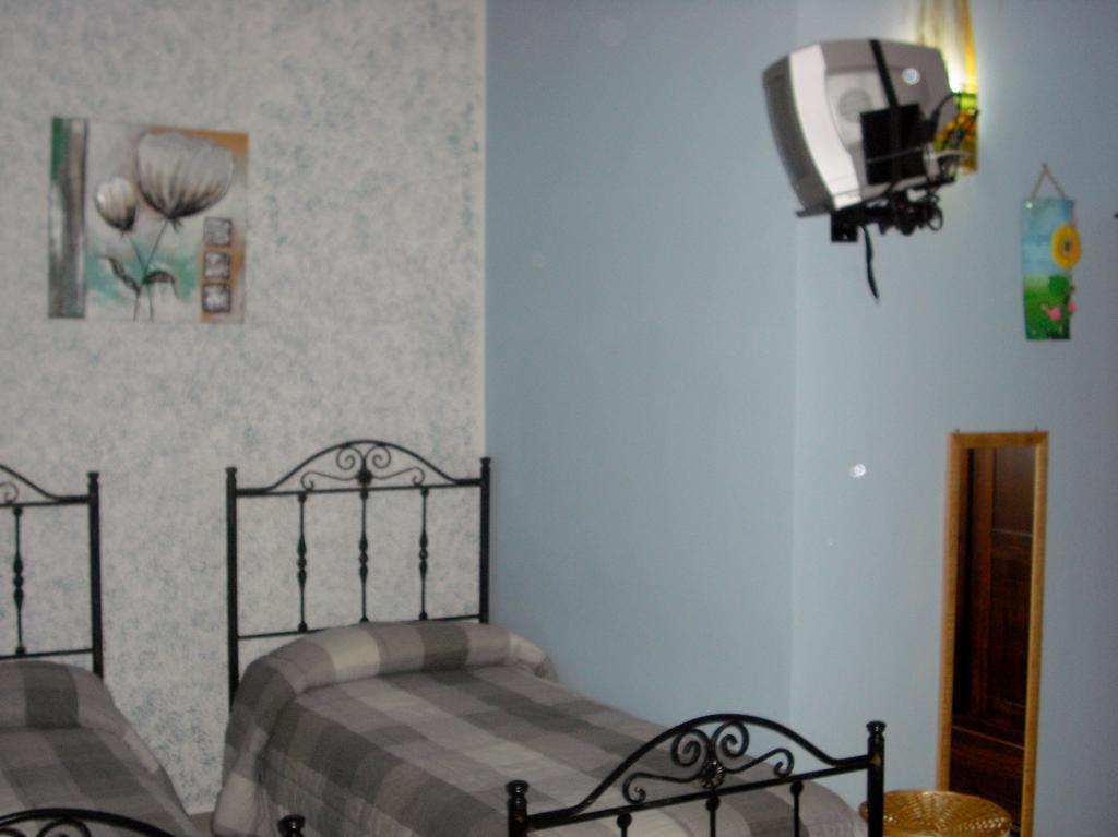 Villa Colledisisto Srl Pomarico Zimmer foto
